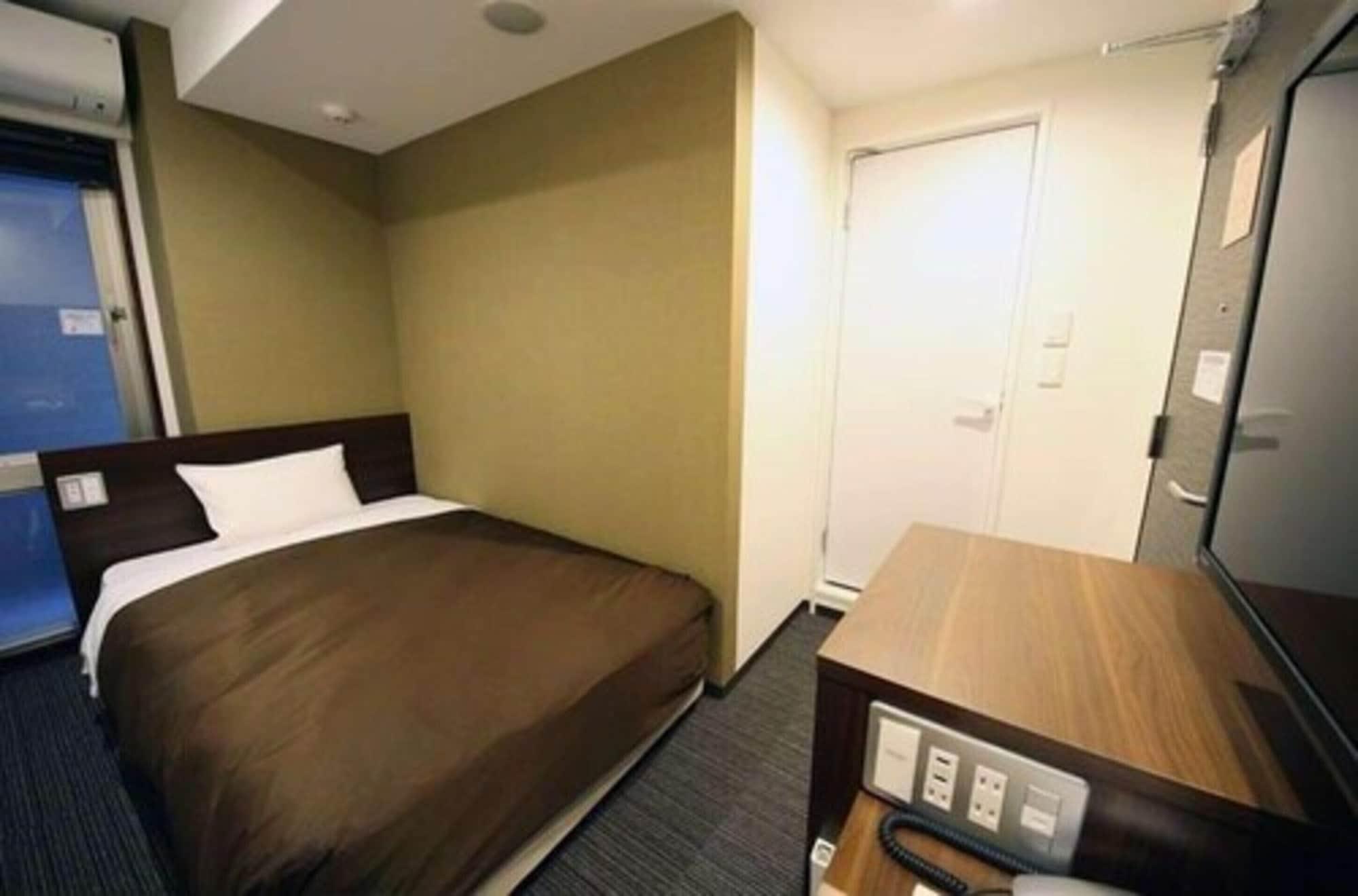 Urbain Kyoto Shijo Omiya Hotell Exteriör bild