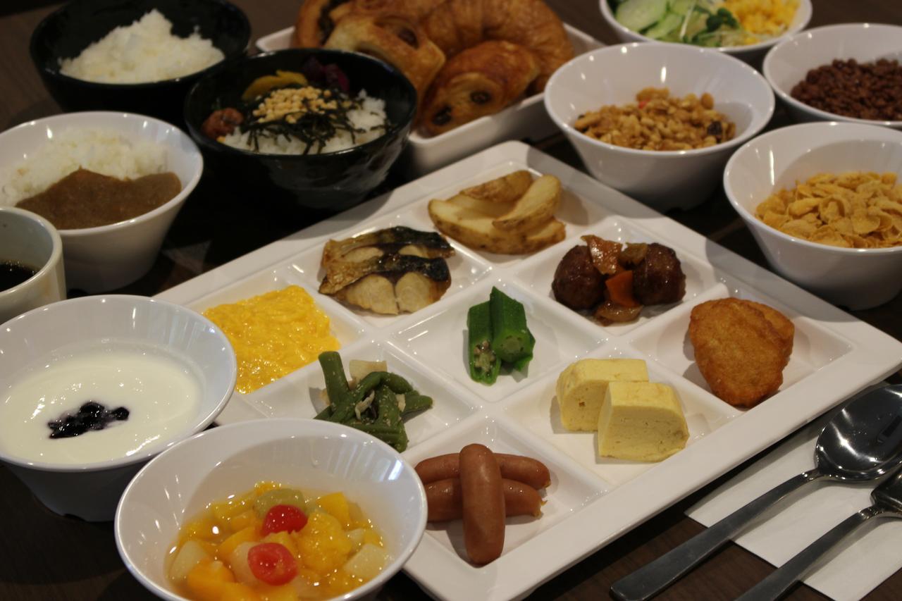 Urbain Kyoto Shijo Omiya Hotell Exteriör bild